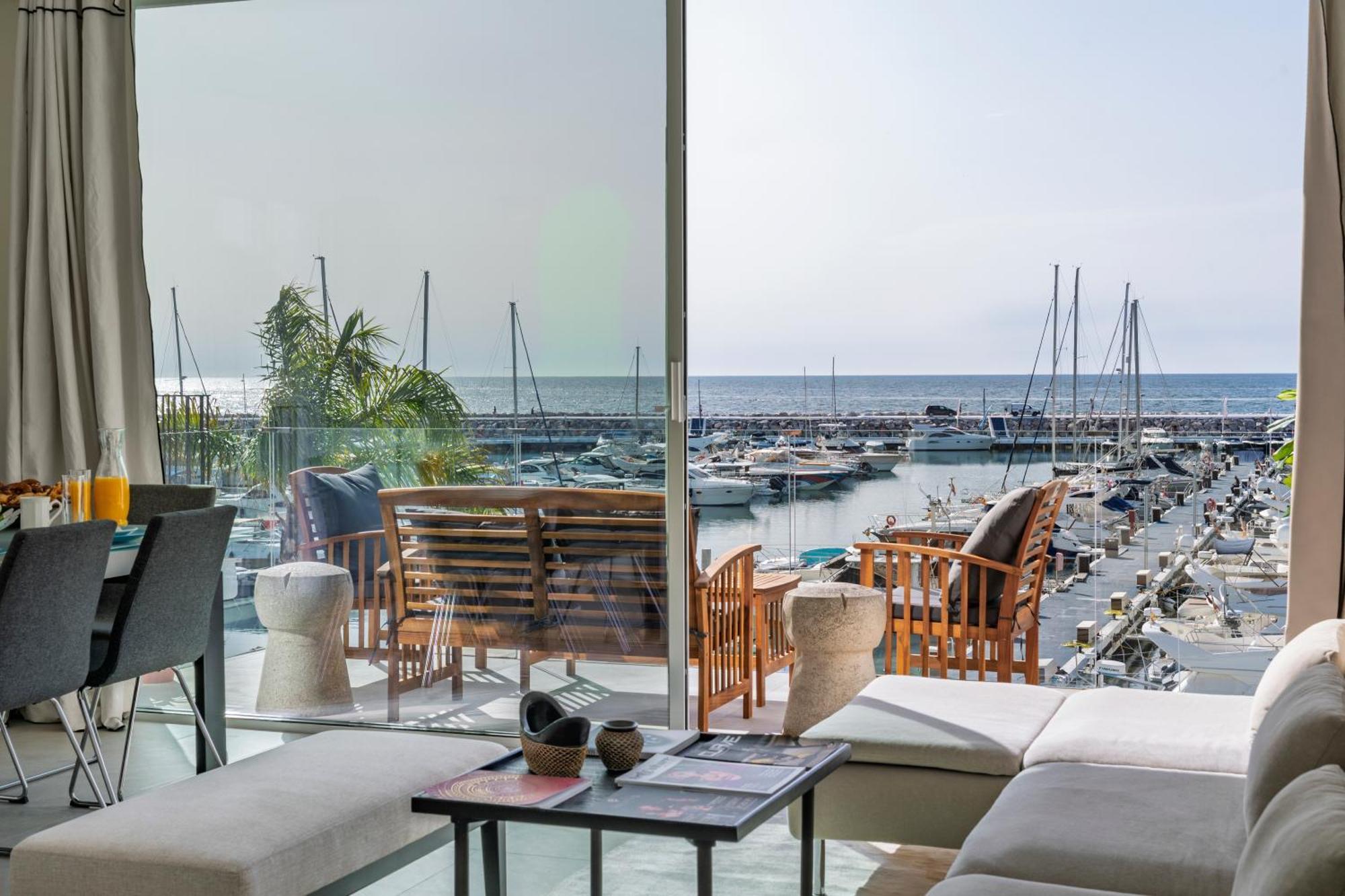 243-fully Renovated-puerto Banus Front Line Penthouse Apartment
