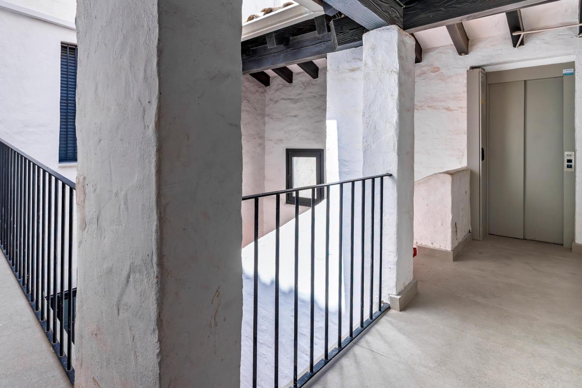 Apartment 243-fully Renovated-puerto Banus Front Line Penthouse Marbella